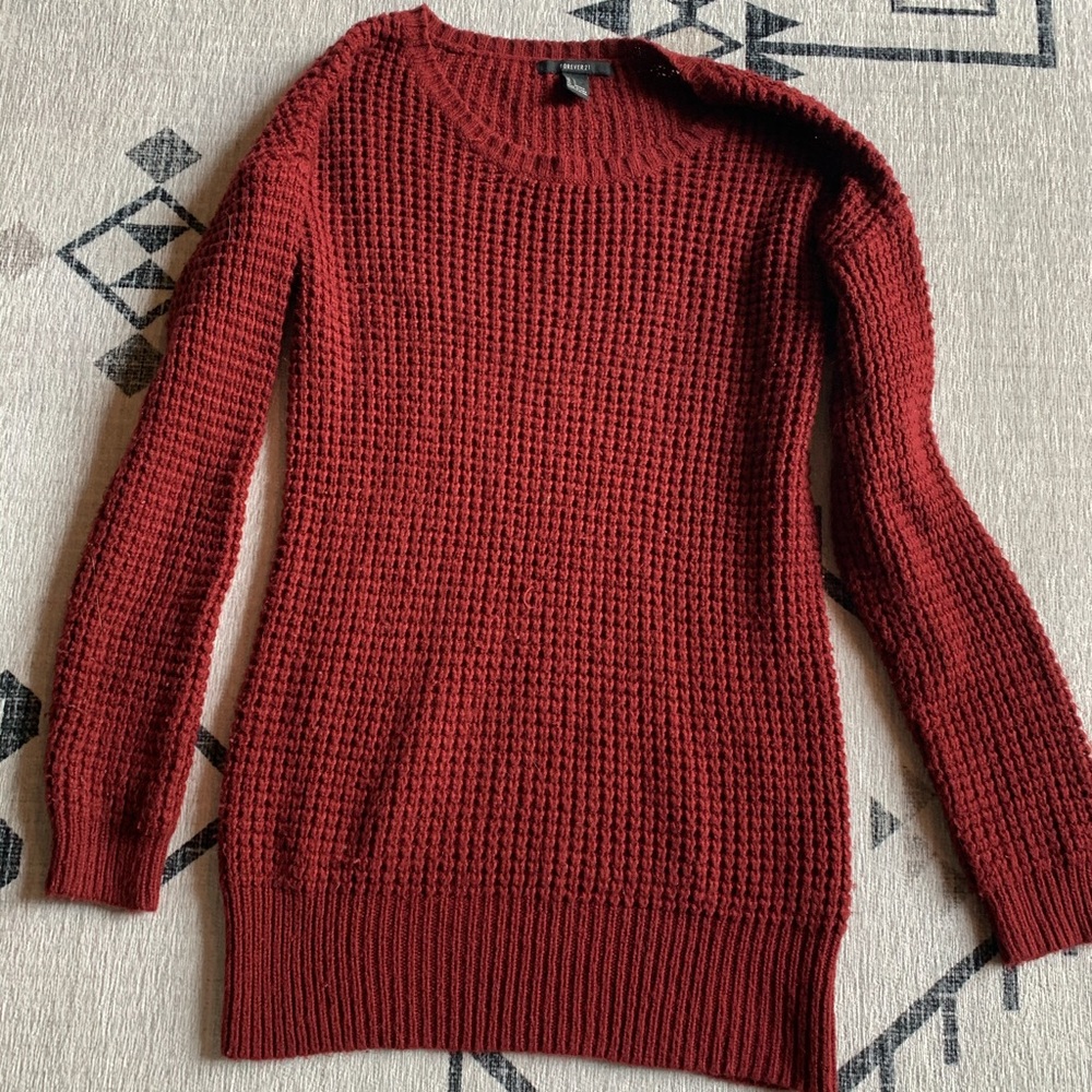 Red Pull Over Sweater
